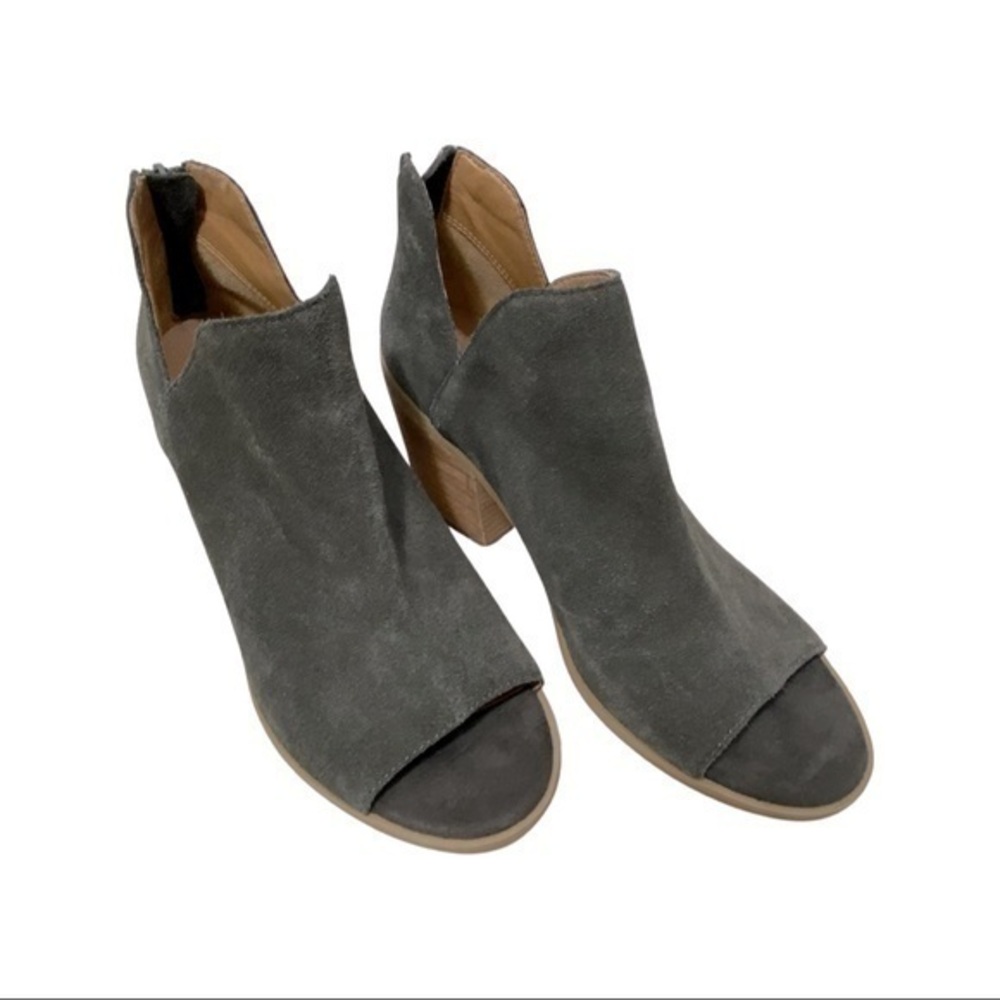 Susina carina peep toe suede bootie